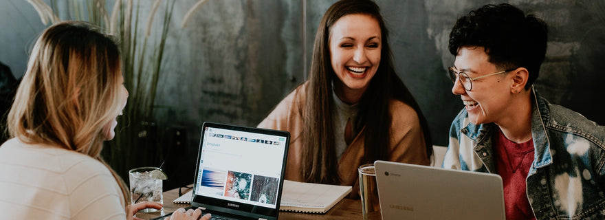 Why a Standing Desk Is Important in the Workplace This 2020